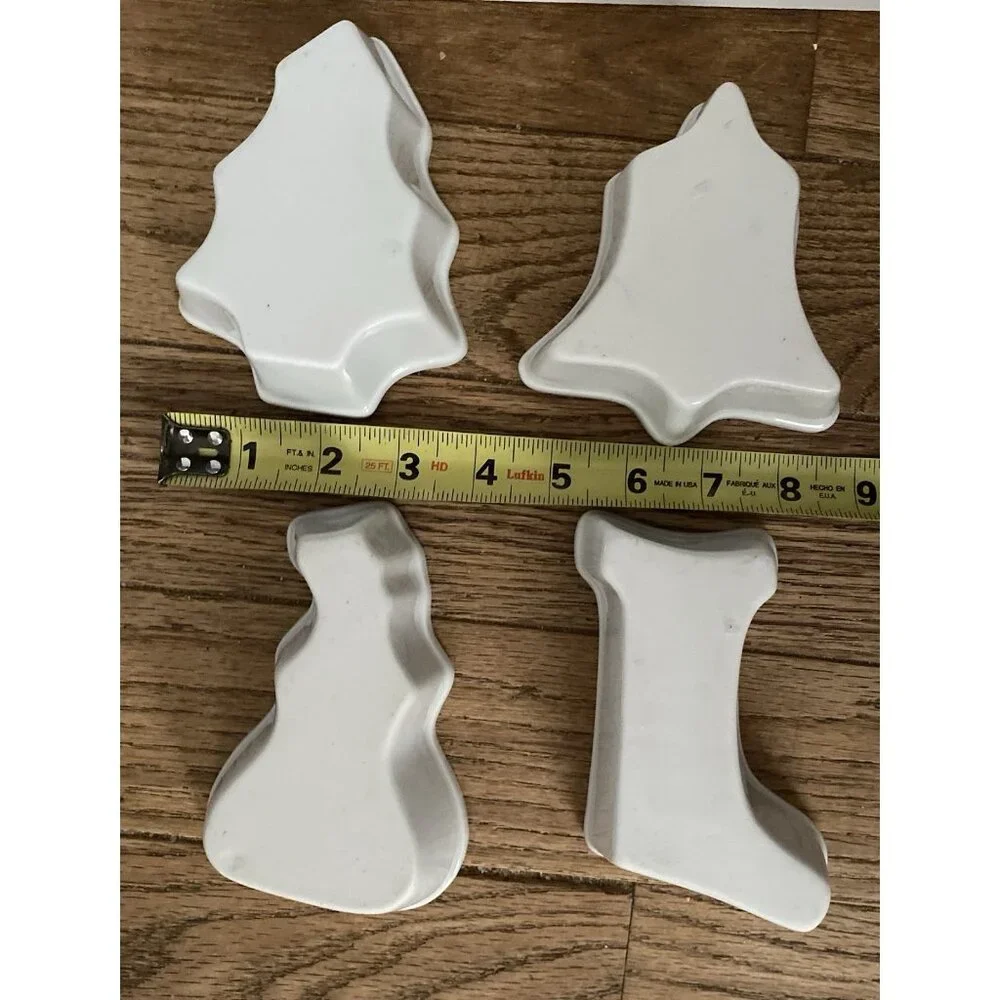 Vtg Williams Sonoma Holiday Ramekins Christmas Shapes Molds White Ceramic Set 4